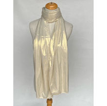 Écharpe brillante effet métallisé – élégance lumineuse en 100% viscose
