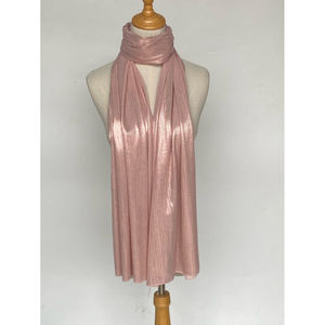 Écharpe brillante effet métallisé – élégance lumineuse en 100% viscose