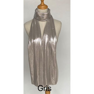 Écharpe brillante effet métallisé – élégance lumineuse en 100% viscose