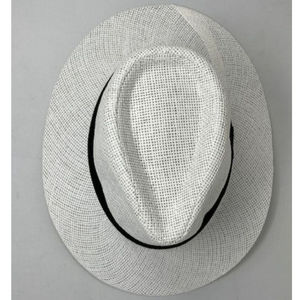 Chapeau fedora léger en papier tressé – élégance aérée et intemporelle