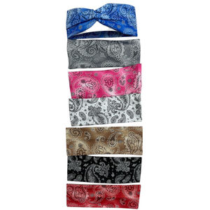 Bandeau twisté à l’avant orné d’un imprimé motif bandana