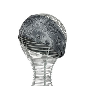 Bandeau twisté à l’avant orné d’un imprimé motif bandana
