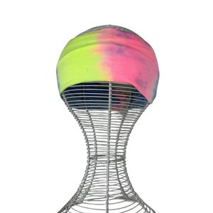 Bandeau twisté à l’avant avec décor d’un motif tie dye éclatant