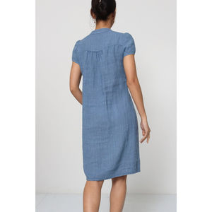 Robe 100 % Lin à Fines Rayures – Élégance Naturelle au Quotidien