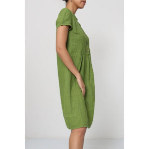 Robe 100 % Lin à Fines Rayures – Élégance Naturelle au Quotidien