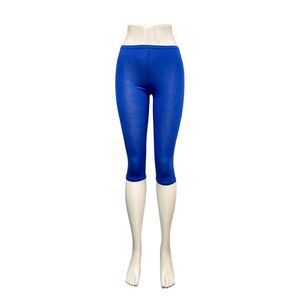 Legging court réalisé en viscose extensible d'une couleur unie