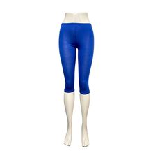 Legging court réalisé en viscose extensible d'une couleur unie