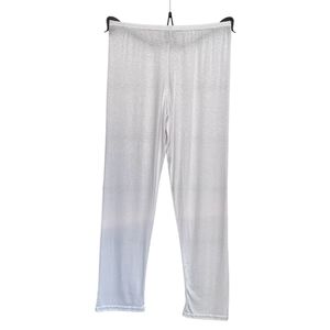 Legging d'une coupe capri fait de tissu uni en viscose stretch