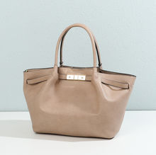 Sac cabas 2-en-1 fermoir doré avec pochette intérieure amovible
