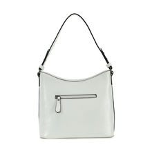 Sac à main hobo en simili cuir avec un pendentif à fermoir toggle