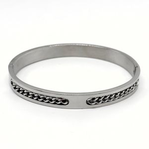 Bracelet en acier inoxydable argenté avec une chaîne intégrée