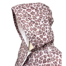 Poncho de pluie avec une capuche