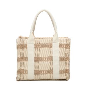 Sac fourre-tout attrayant avec un motif à carreaux épais