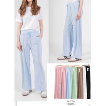Pantalon coupe large droite avec couture centrale sur le devant