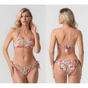 Bikinis bandeau à motifs de fruits tropicaux avec culotte à nouer