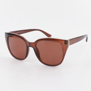 Lunettes de soleil femme protection UV avec un insert décoratif