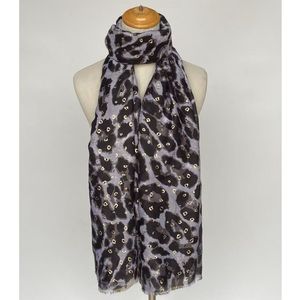 Écharpe imprimé léopard avec des petits accents dorés