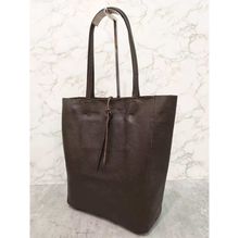 Sac cabas en cuir de vachette grainé à lien de serrage discret