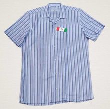Chemise coupe regular en coton motif à rayures verticales fines