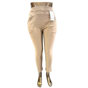 Pantalon slim grande taille avec poches à boutons décoratifs