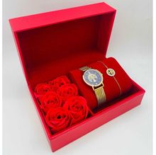 Coffret rouge : montre ronde dorée à motif arbre de vie + bracelet en acier