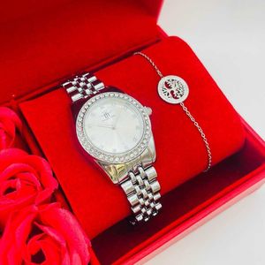 Coffret rouge : montre arrondie sertis de strass argentée + bracelet en acier