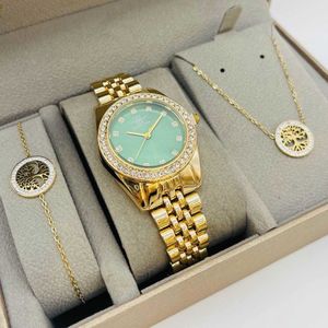 Coffret taupe : montre arrondie sertis de strass  doré + bijoux en acier