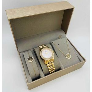 Coffret taupe : montre arrondie sertis de strass  doré + bijoux en acier