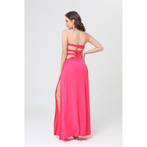 Robe longue bustier fendue avec découpes structurées au dos