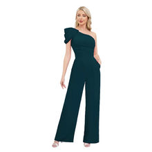 Combinaison asymétrique à une épaule avec pantalon droit à poche