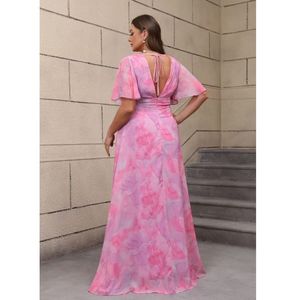 Robe longue pour grande taille à motif fleuri de type aquarelle