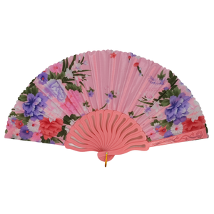 Éventail pliant avec une variété de motifs floraux sur un fond uni