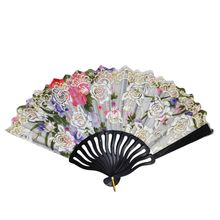 Éventail décoré de motifs fleurs et ornementales avec paillettes