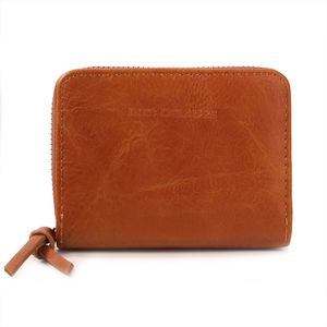 Portefeuille pratique conçu en simili cuir fermé par un zip intégral