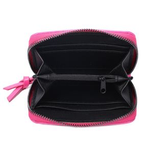 Portefeuille intégralement zippé sur les trois côtés en simili cuir