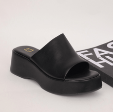 Mule plateforme à large sangle unique en simili cuir unie taille 36-41