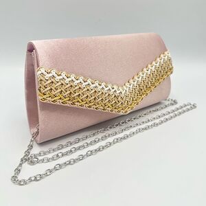 Pochette rectangulaire avec rabat à bande décorative tressée