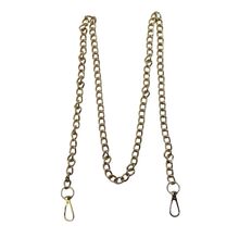 Sac à main en fausse fourrure douce avec petite chaine de perles