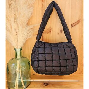 Sac à main style matelassé bouffant avec une fermeture à éclair