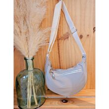 Sac en polyester avec zip sur l'avant et bandoulière réglable