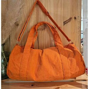 Sac bowling uni en velours côtelé à 2 poignées courtes et bandoulière