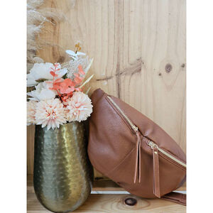 Sac banane uni en simili cuir à double fermeture glissière