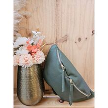 Sac banane uni en simili cuir à double fermeture glissière