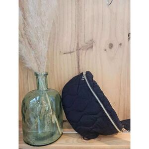 Sac banane uni en polyester matelassé avec fermeture dorée