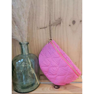 Sac banane uni en polyester matelassé avec fermeture dorée