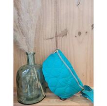 Sac banane uni en polyester matelassé avec fermeture dorée