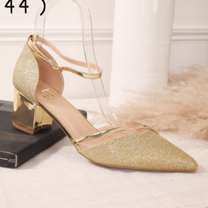 Escarpins pointu à paillettes avec fine lanière en verni taille 41-44