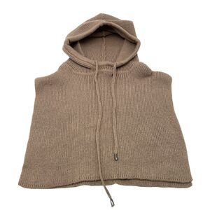 Bonnet cagoule en maille douce à une large écharpe avec un cordon de serrage