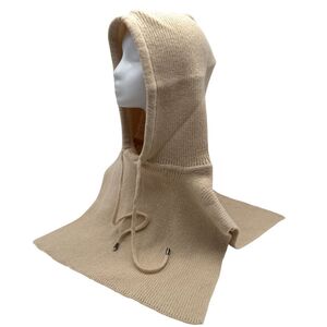 Bonnet cagoule en maille douce à une large écharpe avec un cordon de serrage