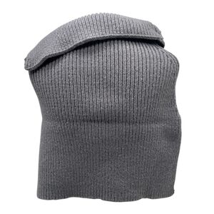 Cols sans capuchon  en maille côtelée épaisse avec des boutons ronds